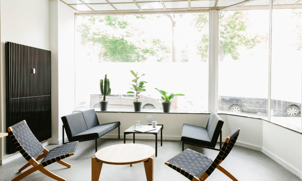 Ein Business Center steht für eine hohe Professionalität verbunden mit einer gut erreichbaren Örtlichkeit in einer Großstadt Bild: Bestandteile eines Business Centers